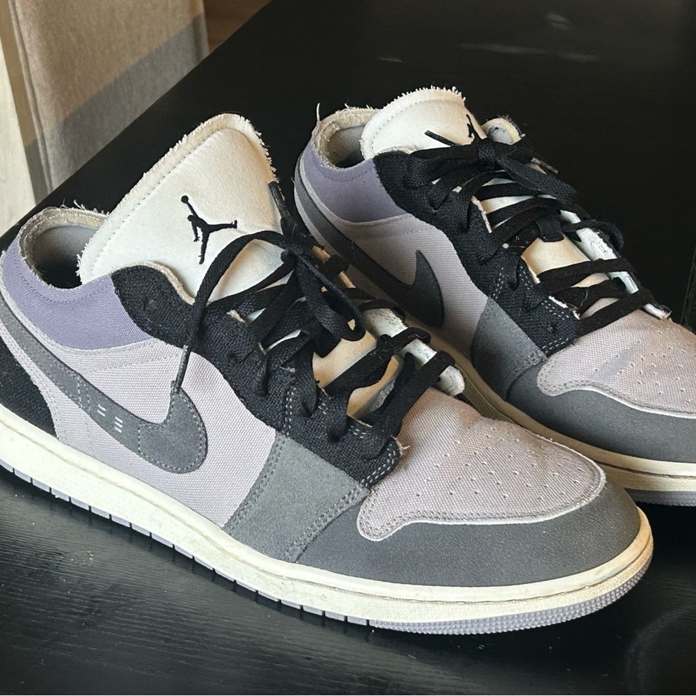 Nike air Jordan craft low cement grey